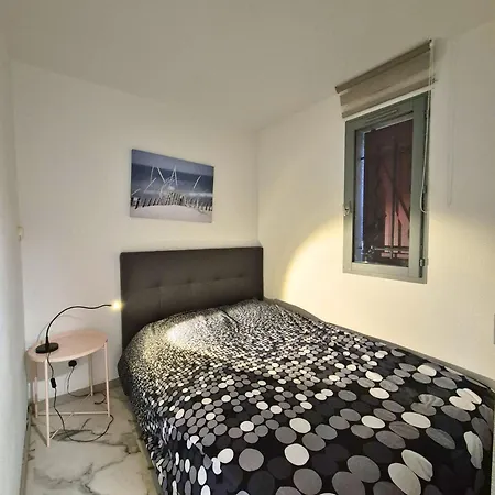 Apartment T2 Lumineux Tout Equipe Avec Piscine, Parking Prive Et Plage A 300M Palavas-les-Flots
