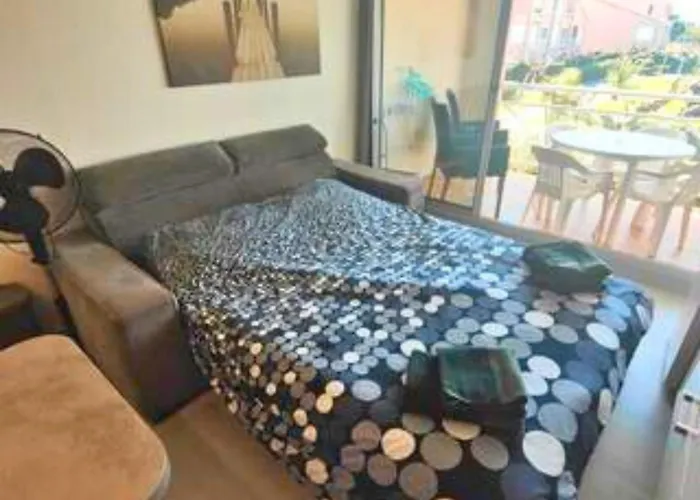 T2 Lumineux Equipe Avec Piscine, Parking Prive Et A 300m Διαμέρισμα *